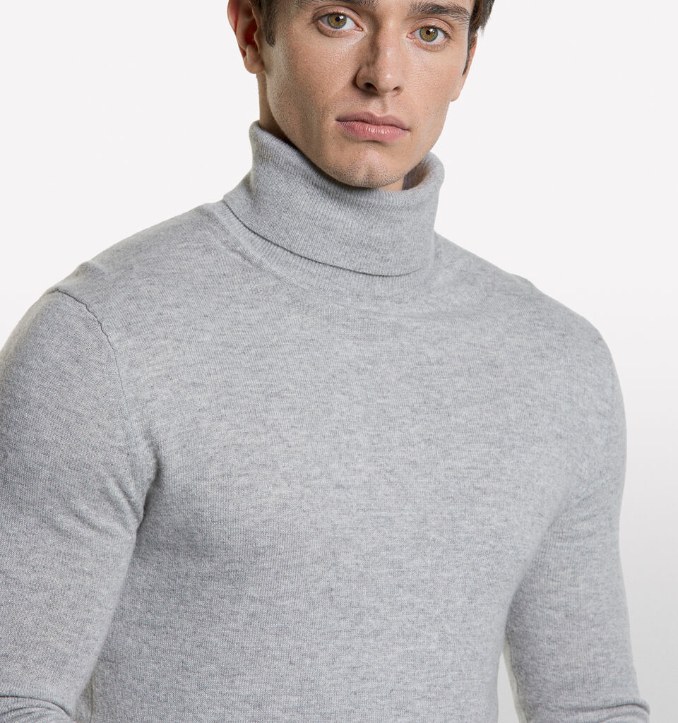 Pull gris coupe classique à col montant - pulls col montant pour homme - Gris | Sisley image number 4